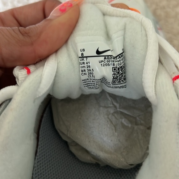 Men’s Nike Tailwind IV - Picture 8 of 8